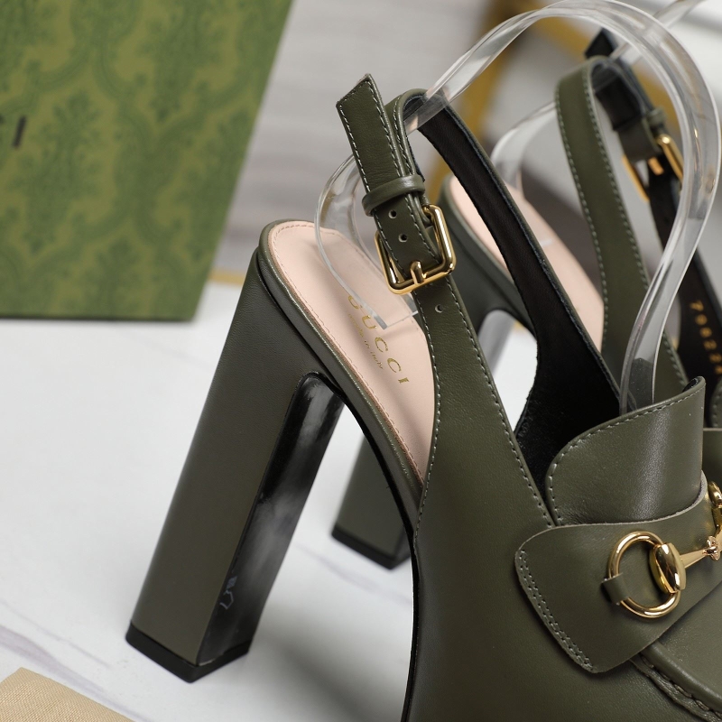 G*u*i high heels